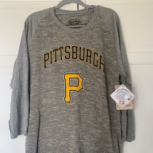 NWT‎ Majestic Brand Pittsburgh Pirates Baseball Tee size XL